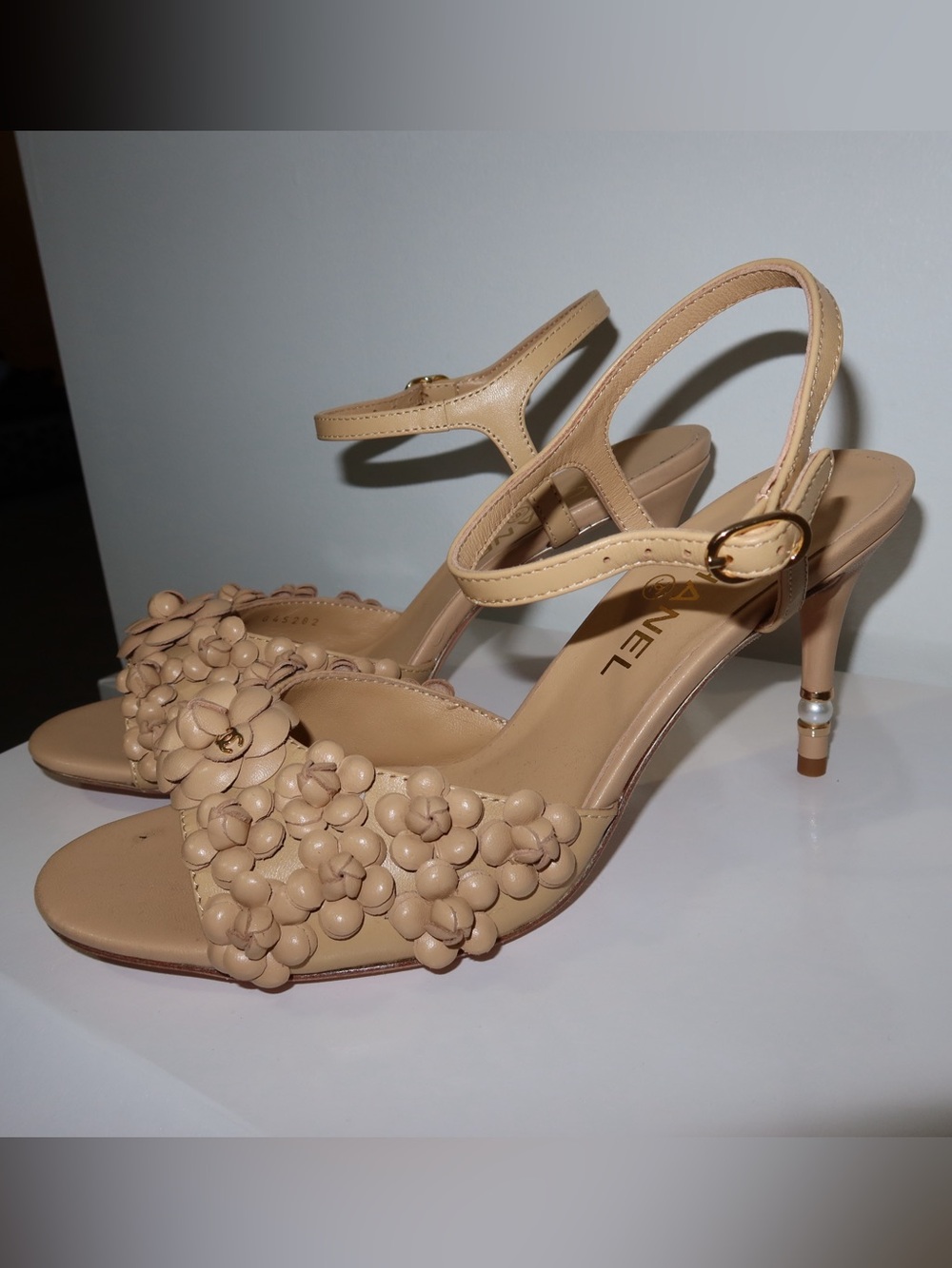 CHANEL Beige Floral Embellished Slingback Heels